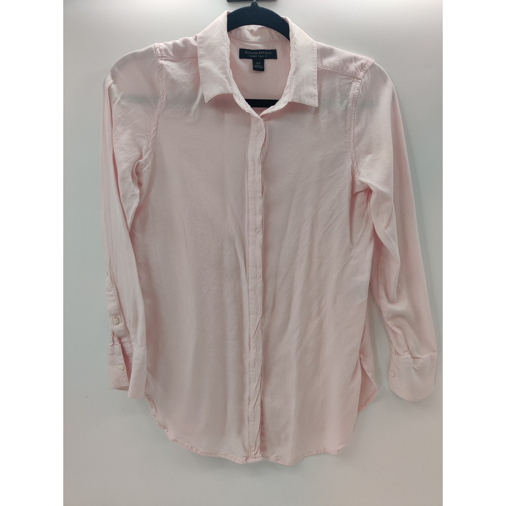 Banana Republic‎ Parker Tunic Fit Shirt Womens XS Light Pink Rayon Button Down